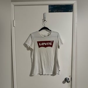 Levi’s Vintage Tee